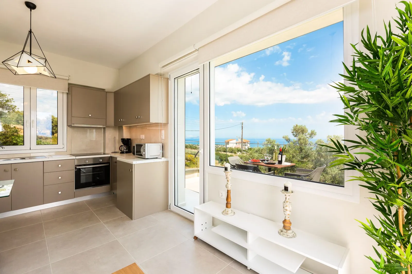 Superior One Bedroom Apartment with Sea View
