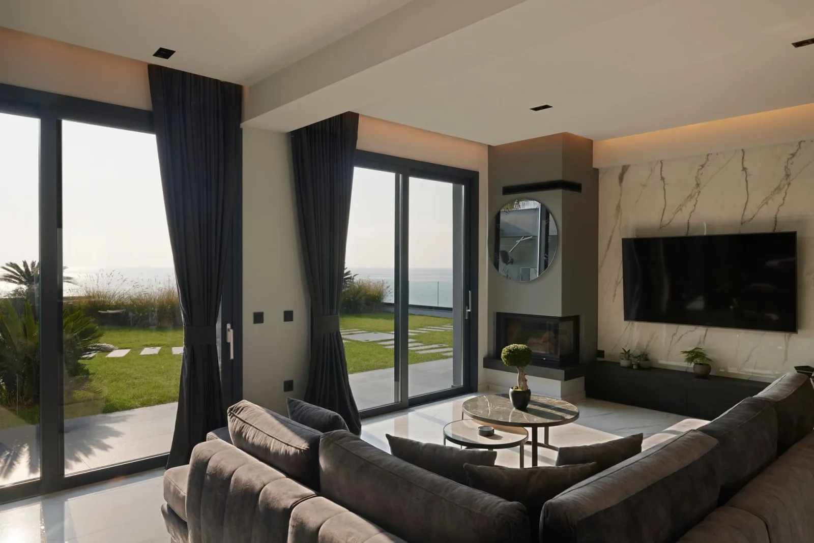 Villa OMNIA - Main building (Suites 1- 2- 3- 4)
