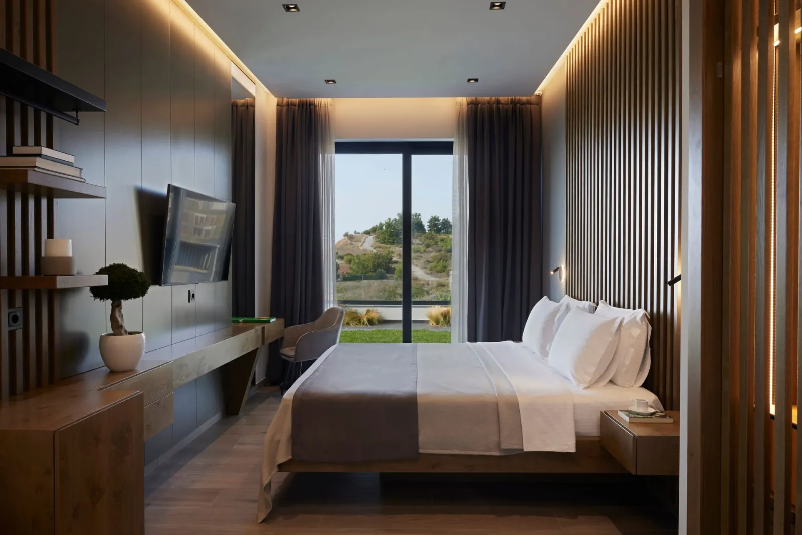 Villa OMNIA - Main building (Suites 1- 2- 3- 4)