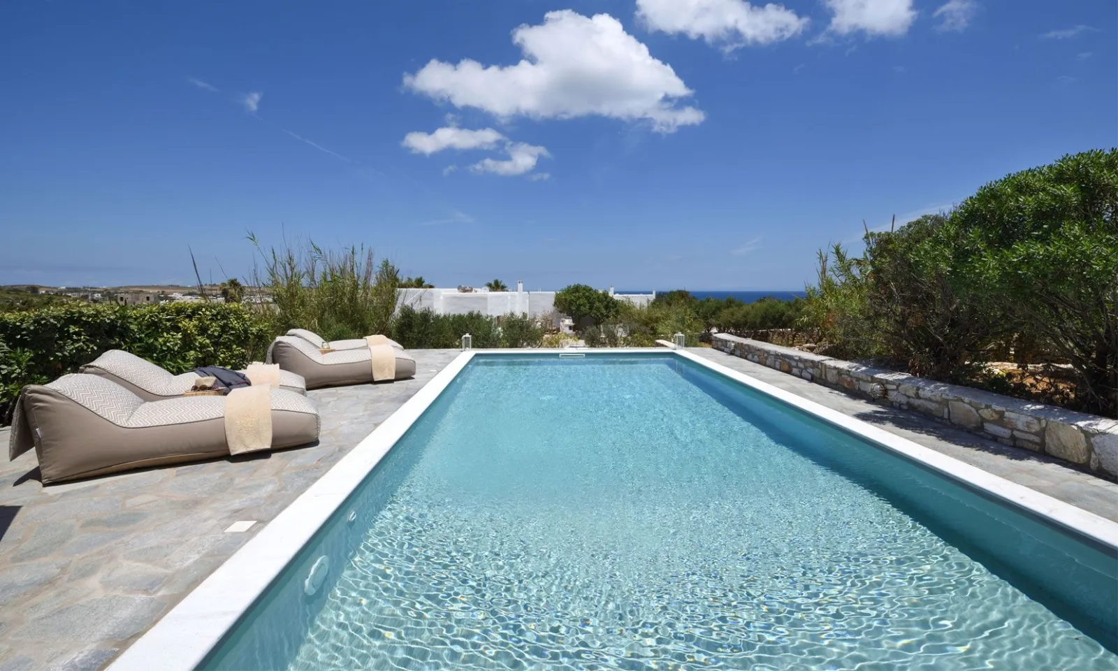 4 Bedroom | Villa Chloe | Ampelas