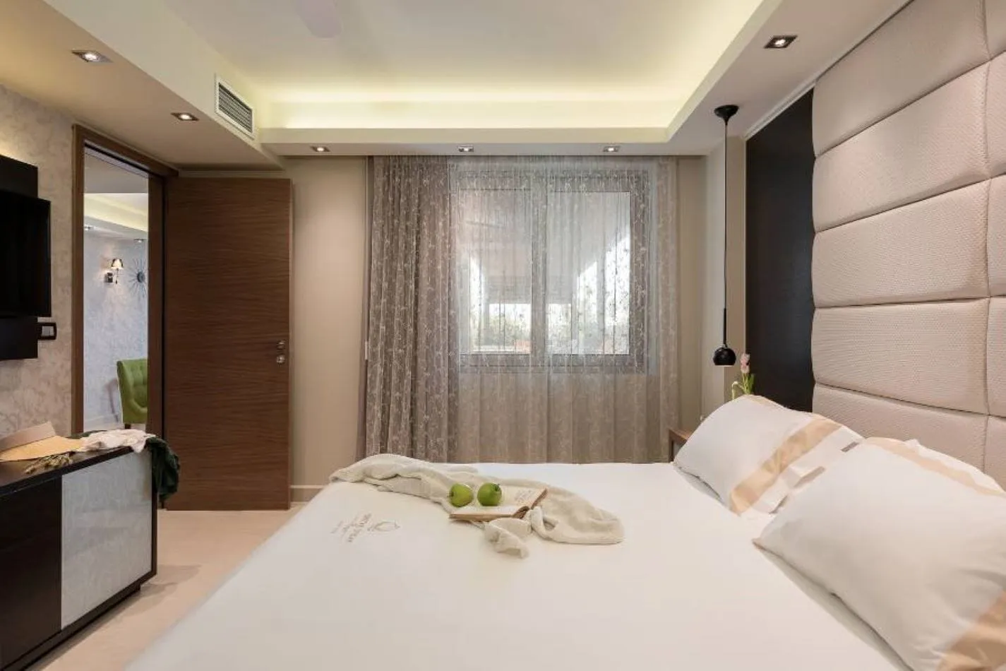 Luxury Executive Suite Sea View