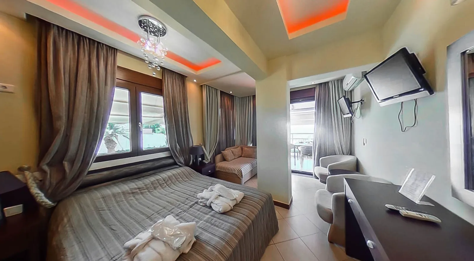 2 Bedroom Sea View Junior Suite