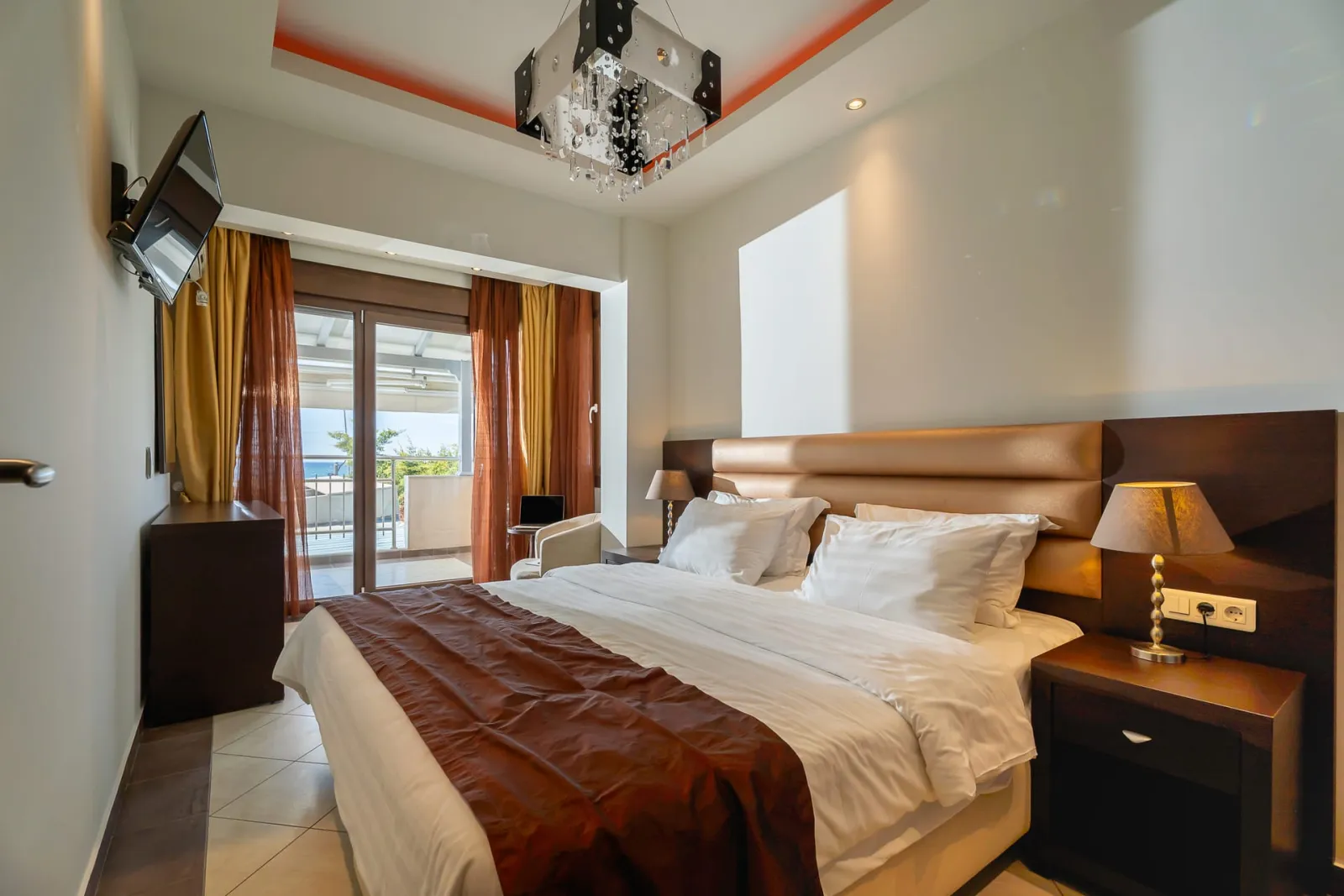 2 Bedroom Sea View Master Suite