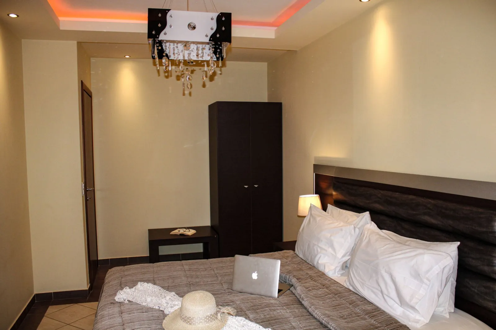 2 Bedroom Sea View Master Suite