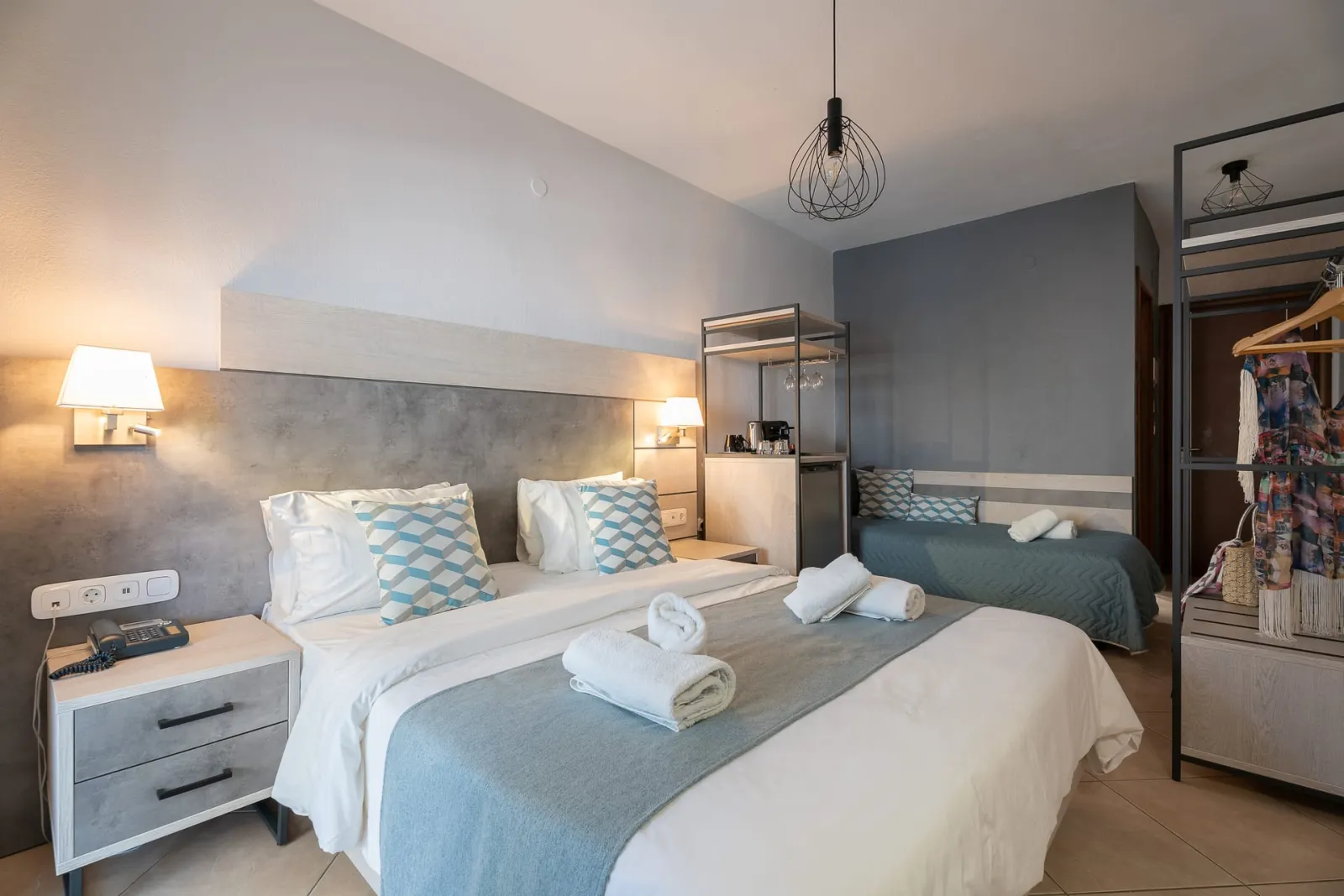 Deluxe Triple Room