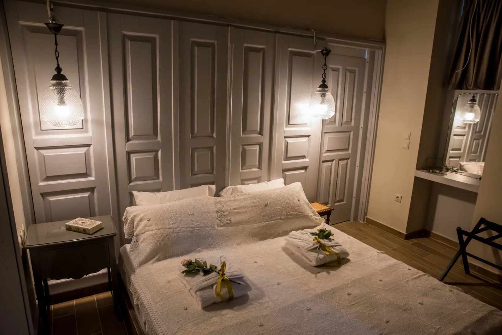 Two-Room Aliki &amp; Giovanni Suite