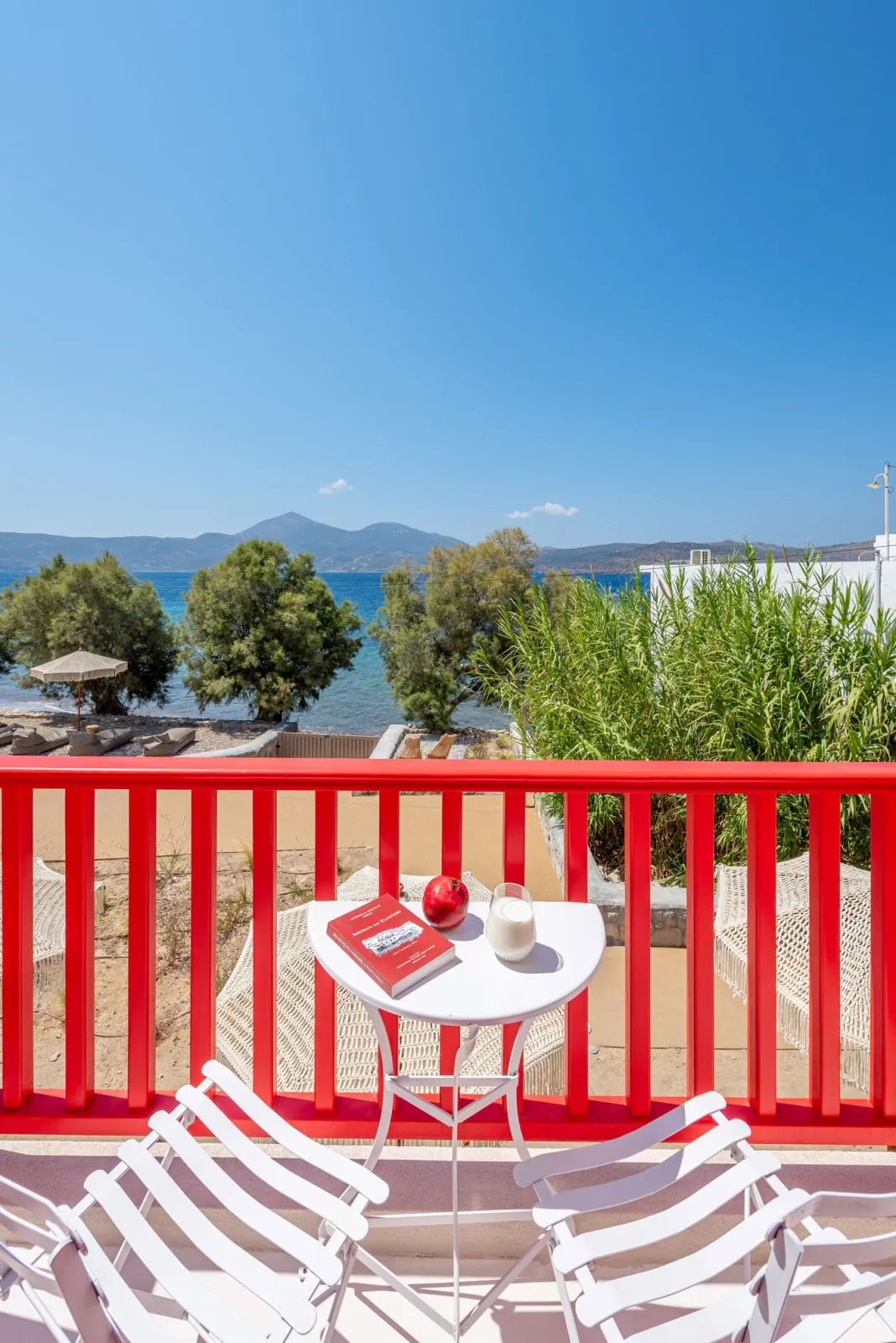 Beachfront Boutique House (RED)