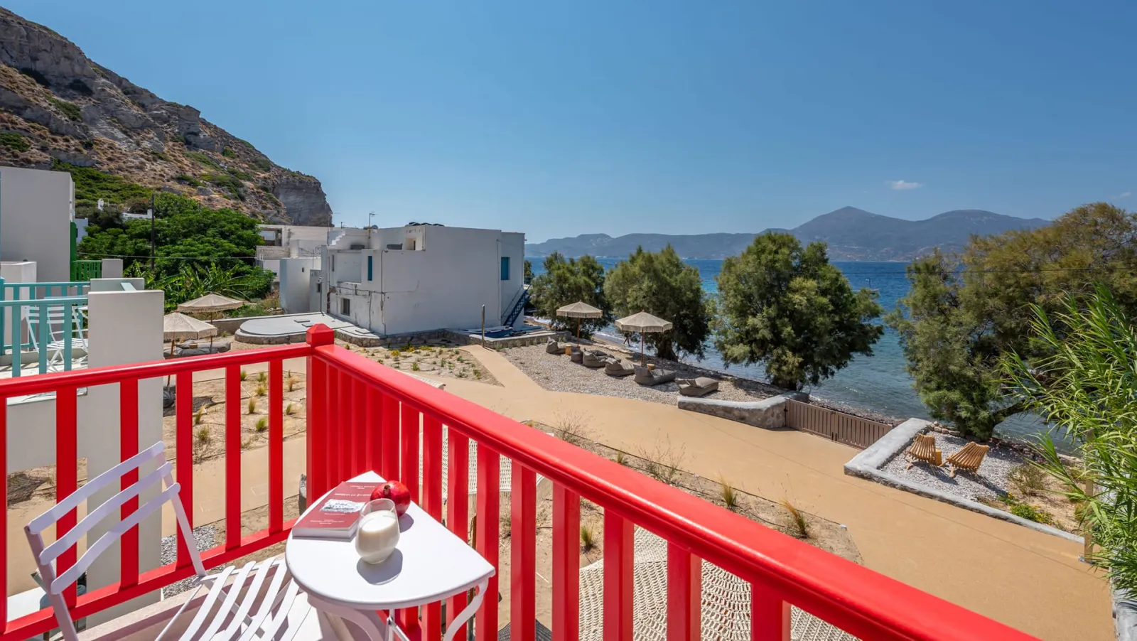 Beachfront Boutique House (RED)