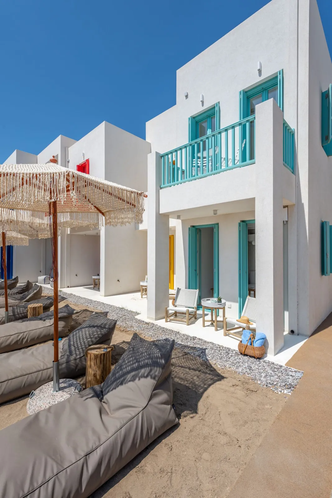 Beachfront Boutique House (TURQUOISE)