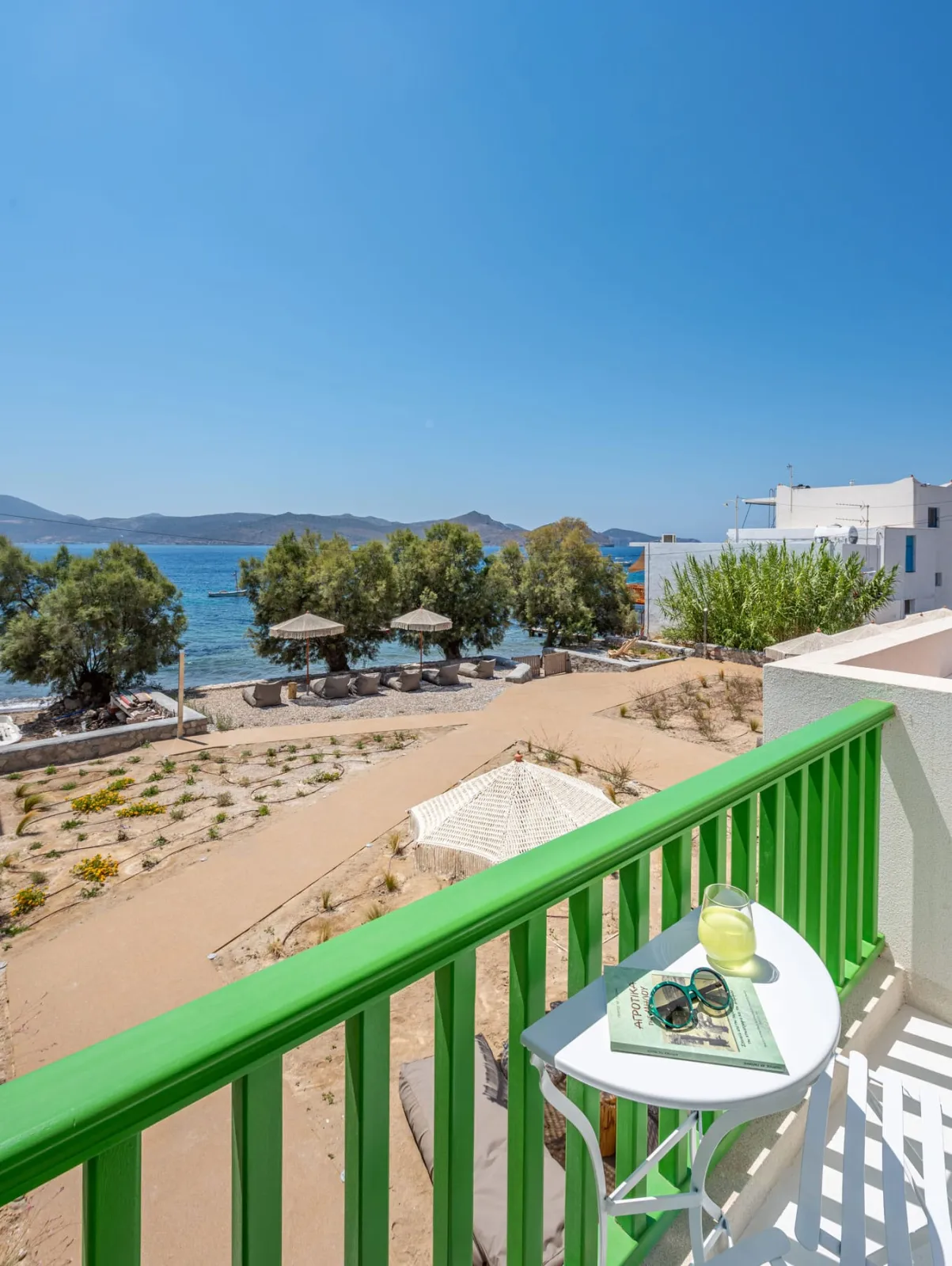 Beachfront Boutique House (GREEN)