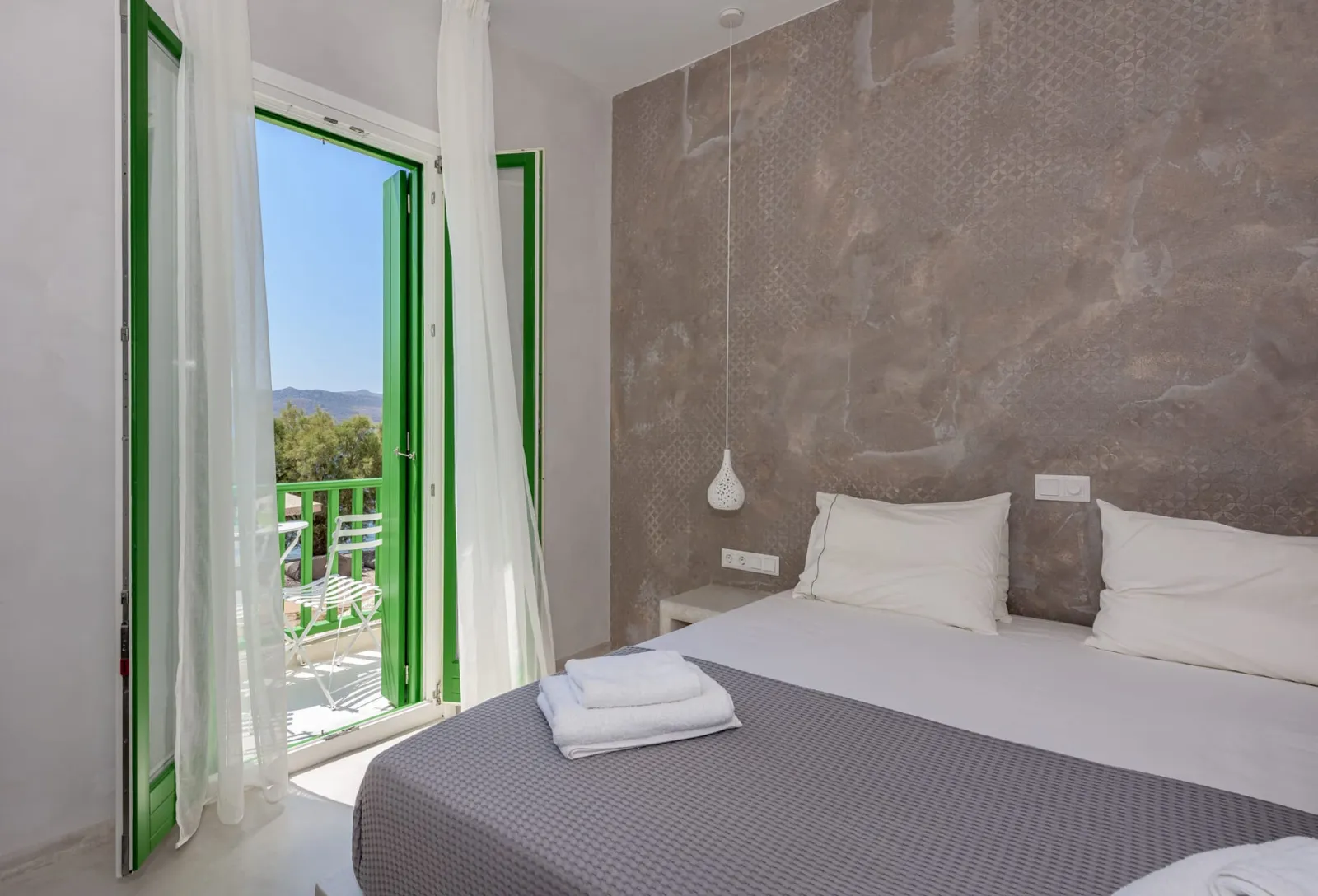 Beachfront Boutique House (GREEN)