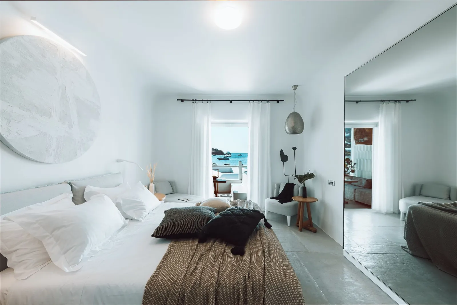 The Honeymoon Suite with seaview and hot tub