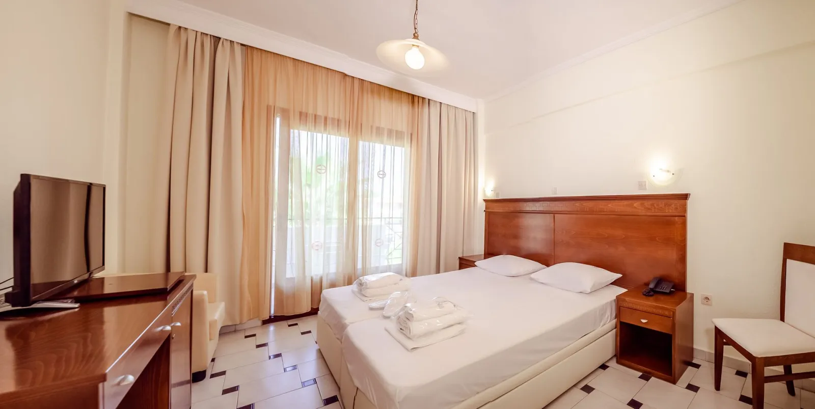 Premium Room with Extra Bed