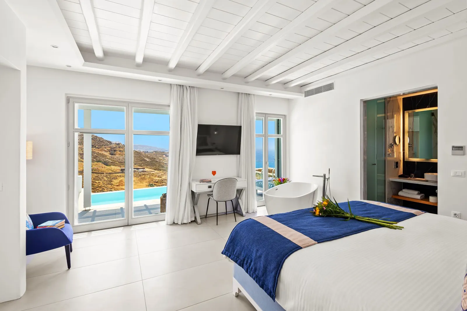 Two-Bedroom Villa with Private Pool Panoramic Sea View - 96 m²