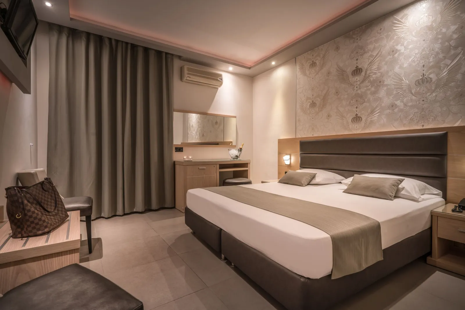Superior Double or Twin Room with balcony - 20m²