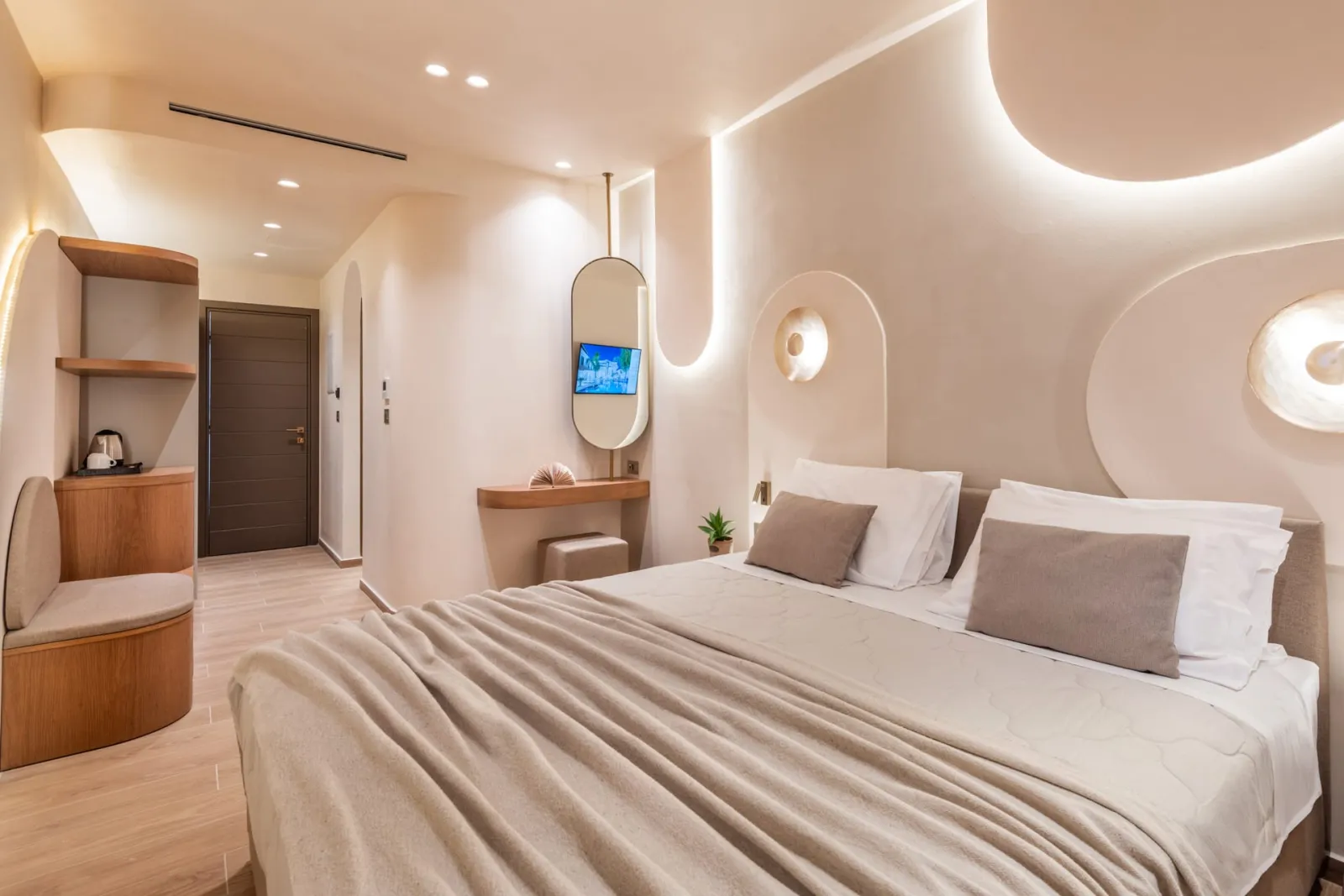 Junior Suite with Outdoor Hot Tub - 20m²