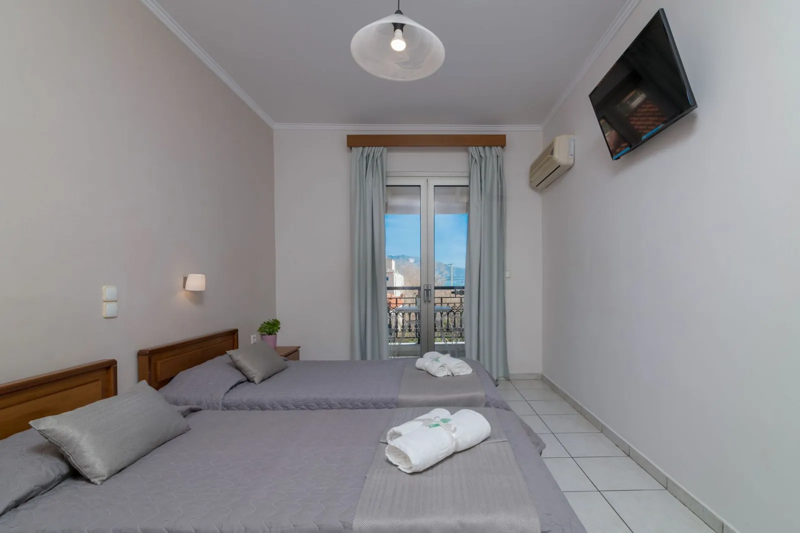 Standard Double or Twin Room with balcony - 18m²
