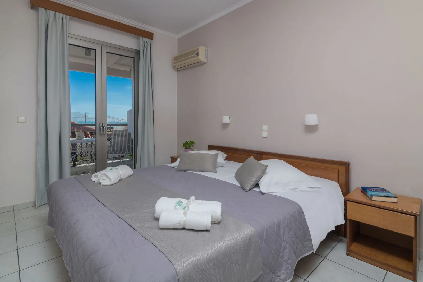 Standard Double or Twin Room with balcony - 18m²