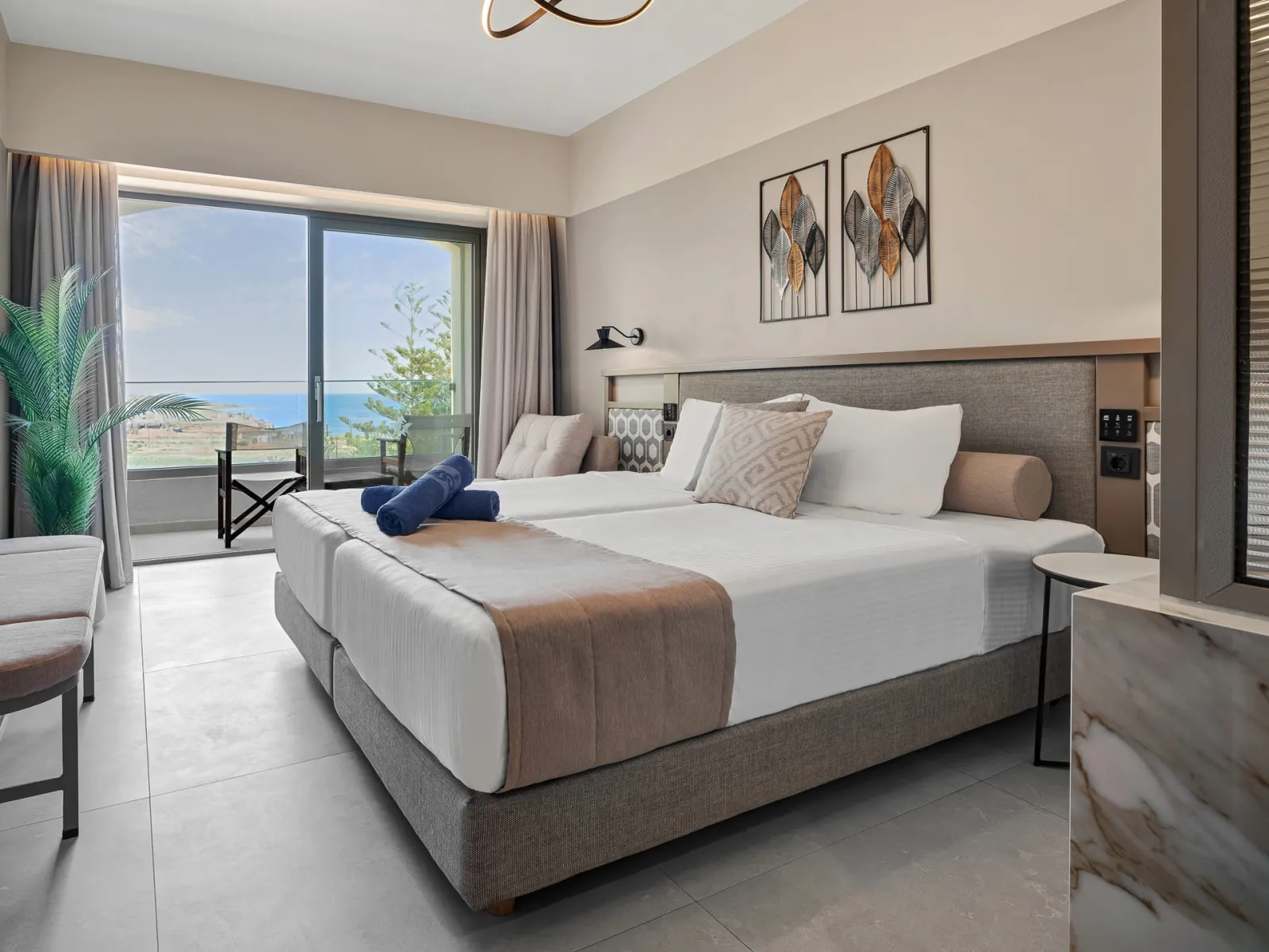 Superior Double Room Side Sea View