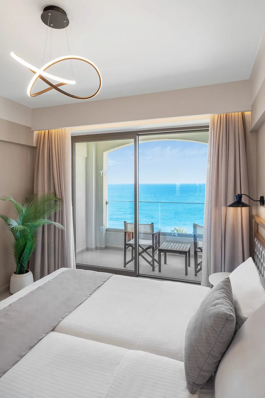 Superior High Floor Double Sea View