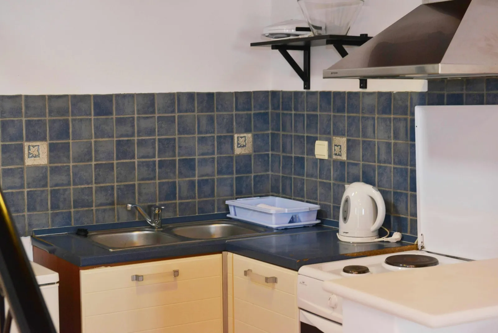 Two Bedroom Apartment - Town and Sea View