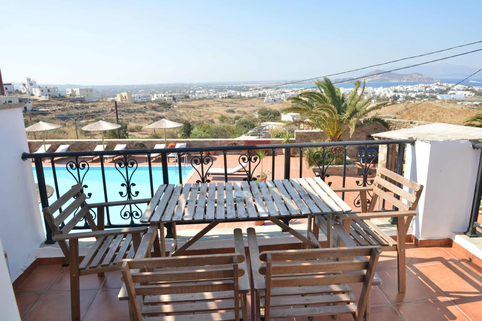 Two Bedroom Apartment - Town and Sea View