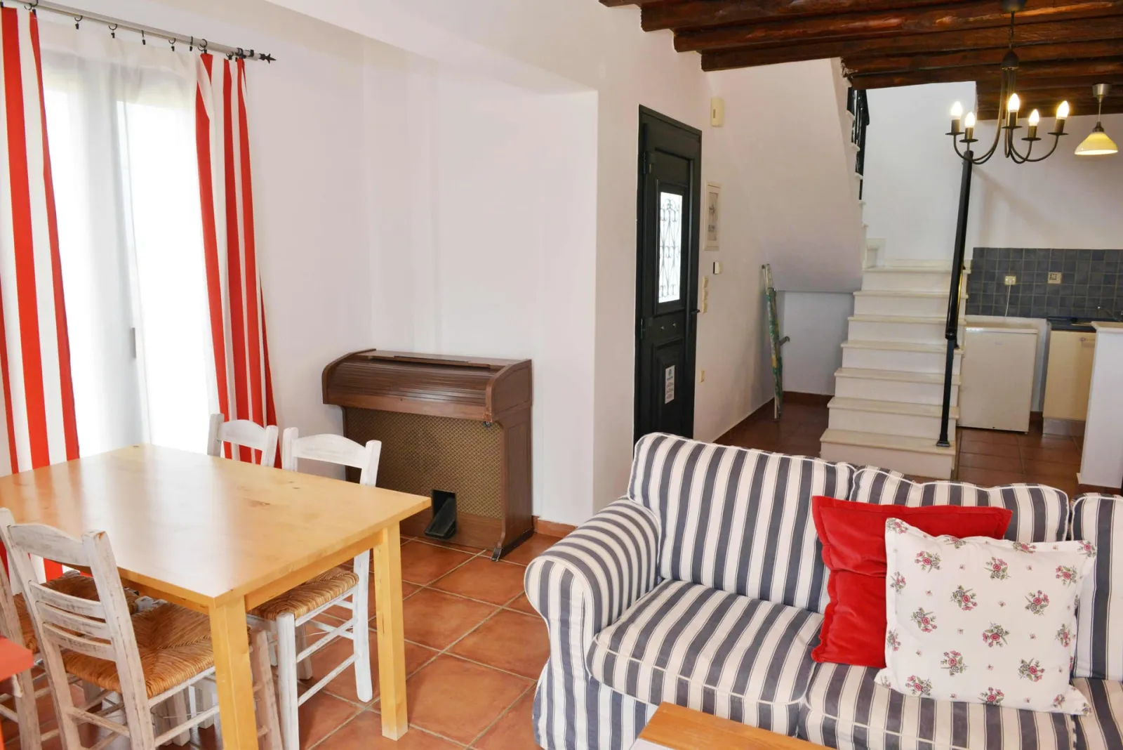 Two Bedroom Apartment - Town and Sea View