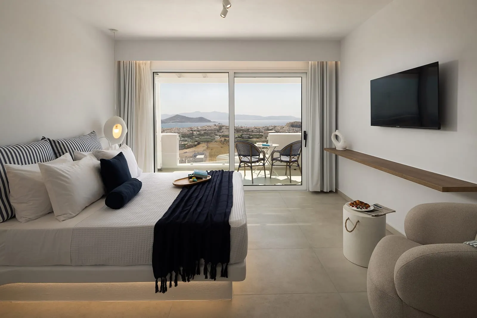 Deluxe Suite with Sea View