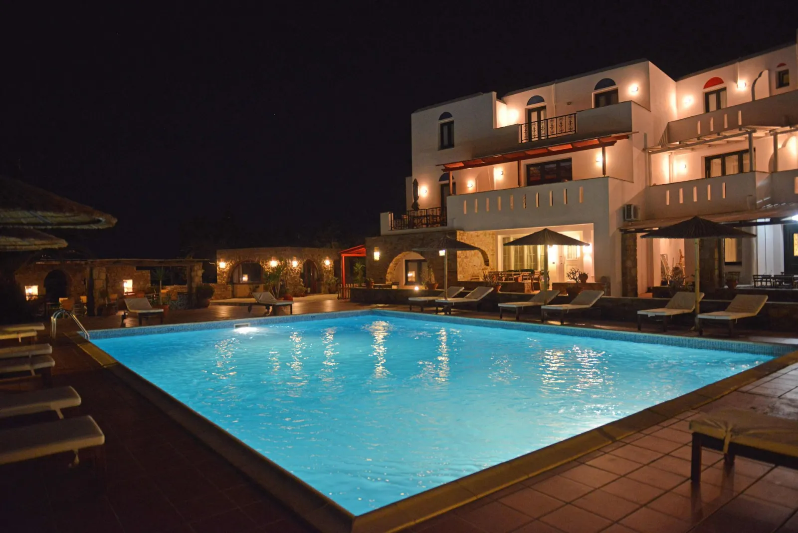 Comfort Suite with Partial Sea View