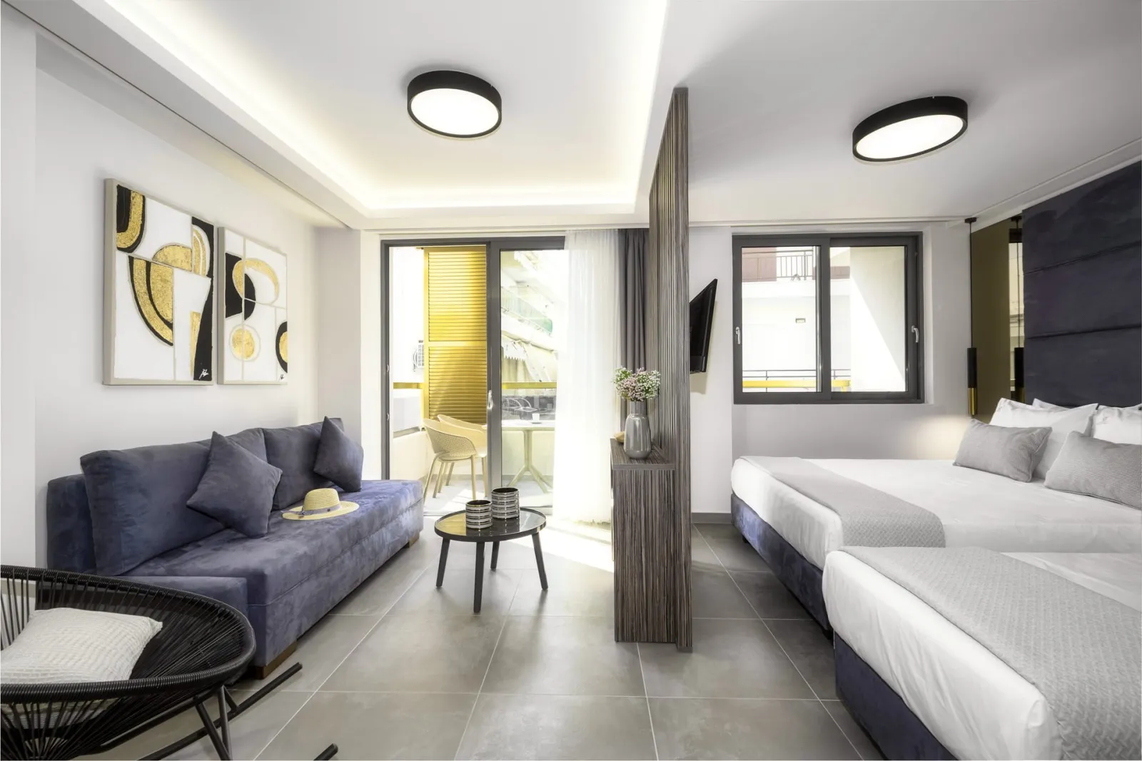 Deluxe Family Suite Open Plan