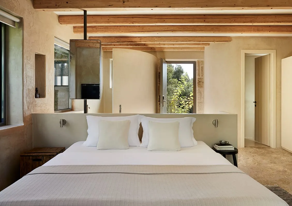 SUPERIOR RAW RETREAT (SIDE SEA VIEW)