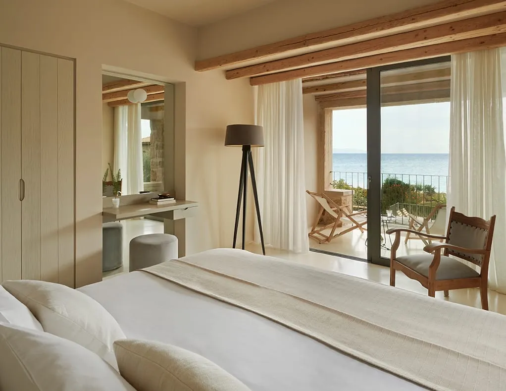 LUXURY RETREAT