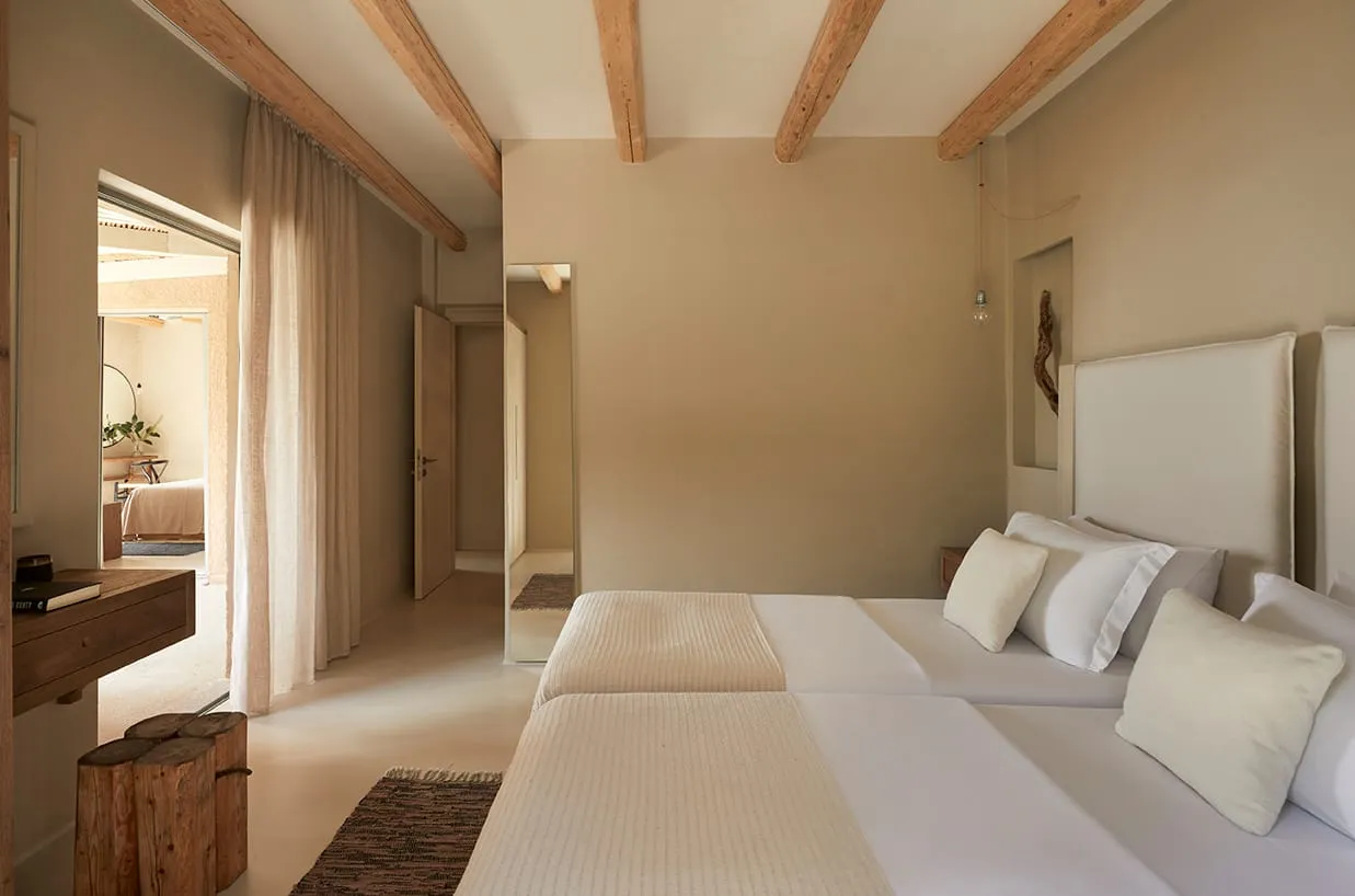 THREE BEDROOM VILLA
