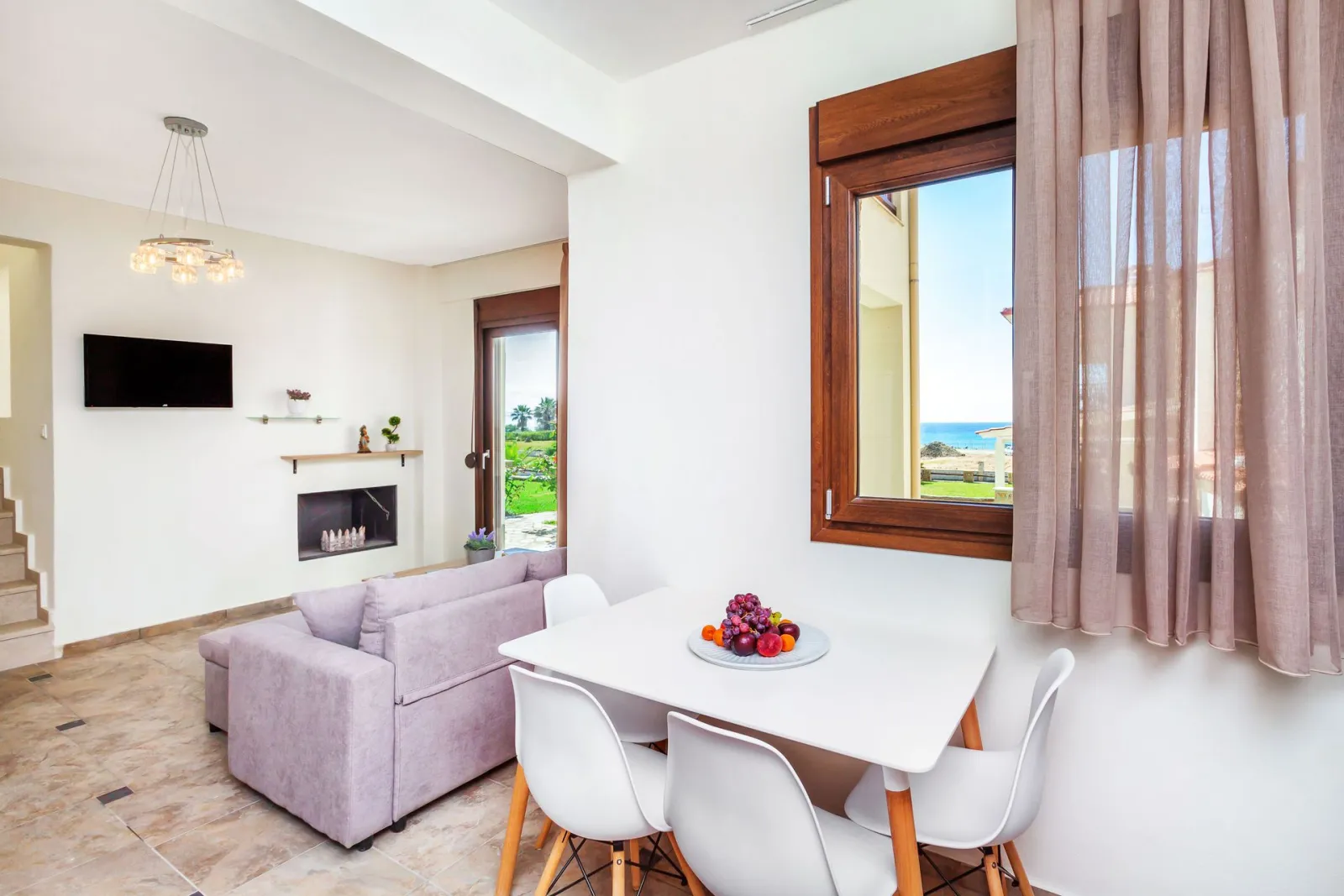 Deluxe 4 Bedroom Villa | Sea View
