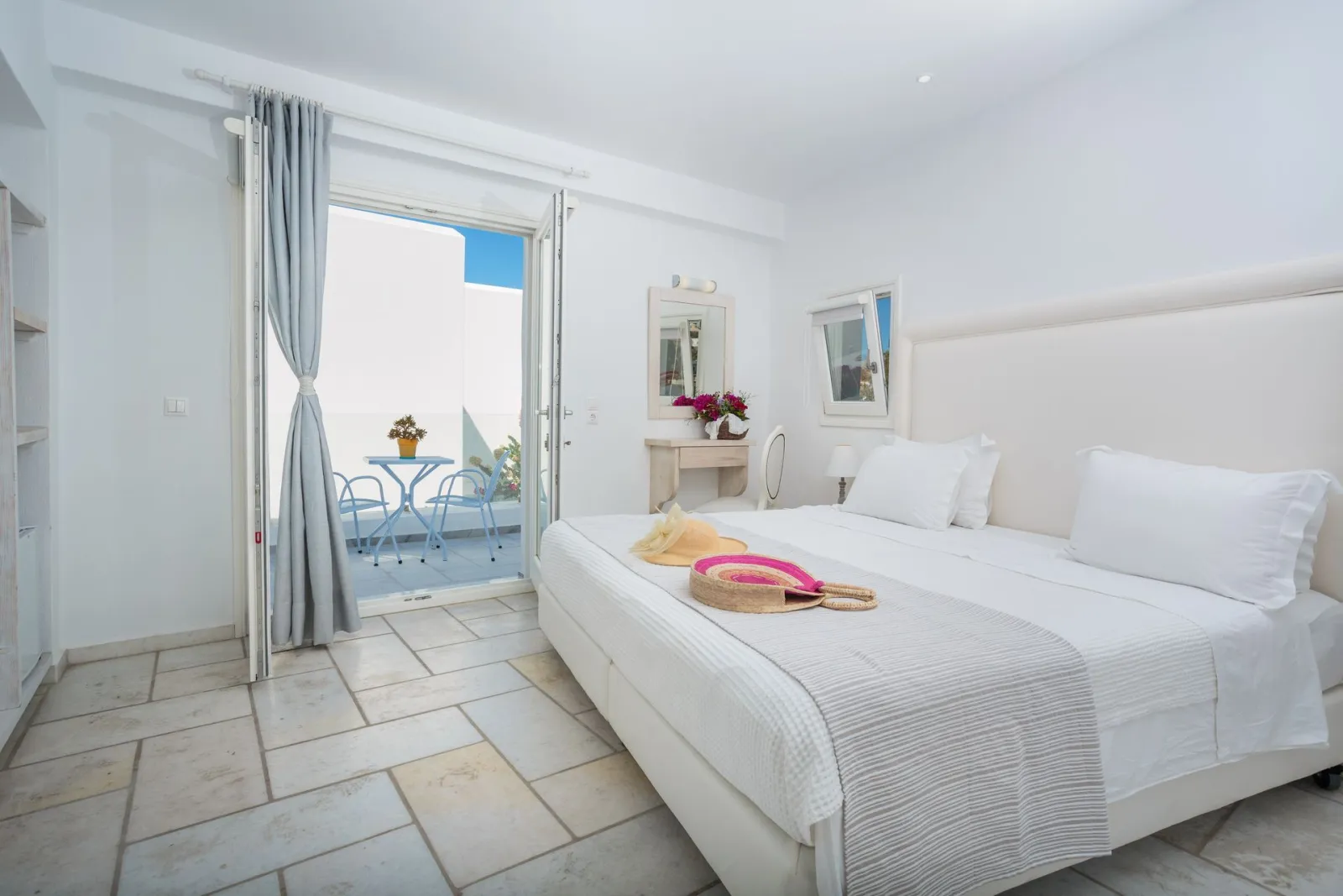 Two-Bedroom Suite Sea View