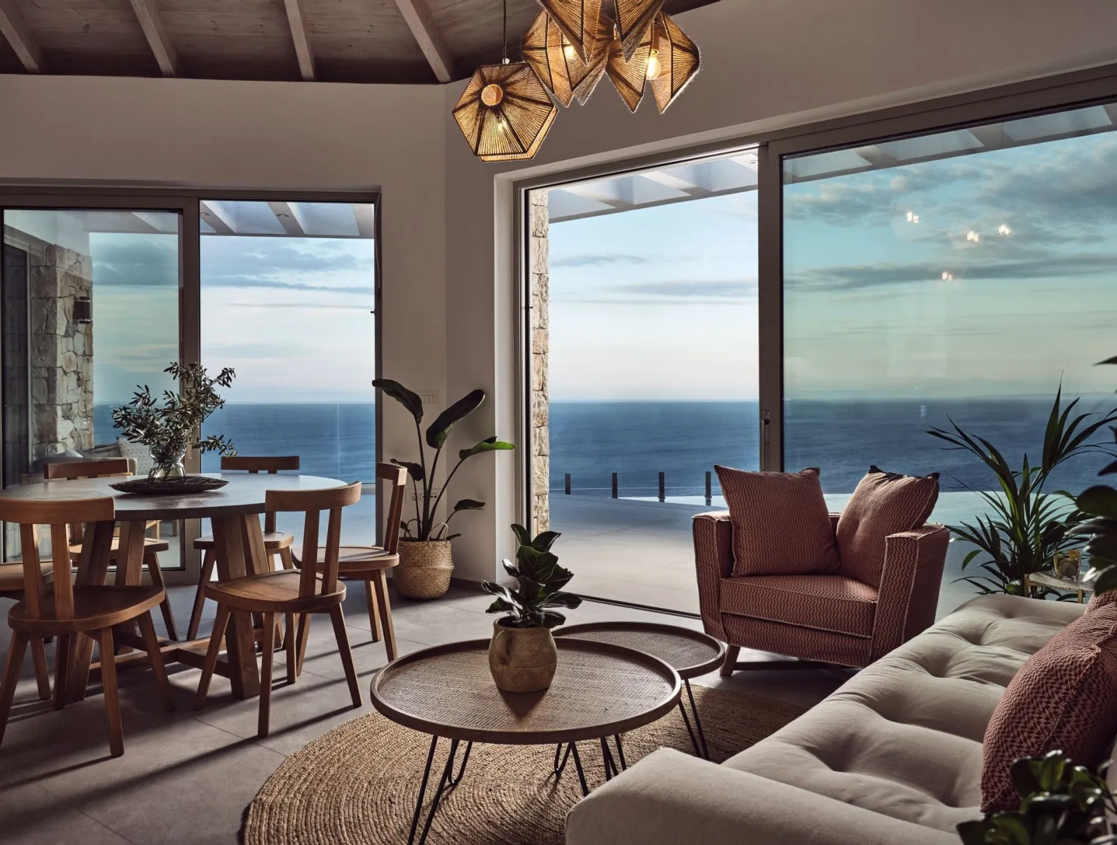 Olivia - 3 Bedroom Luxury Villa