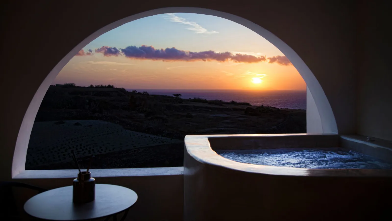 Superior Jacuzzi Suite