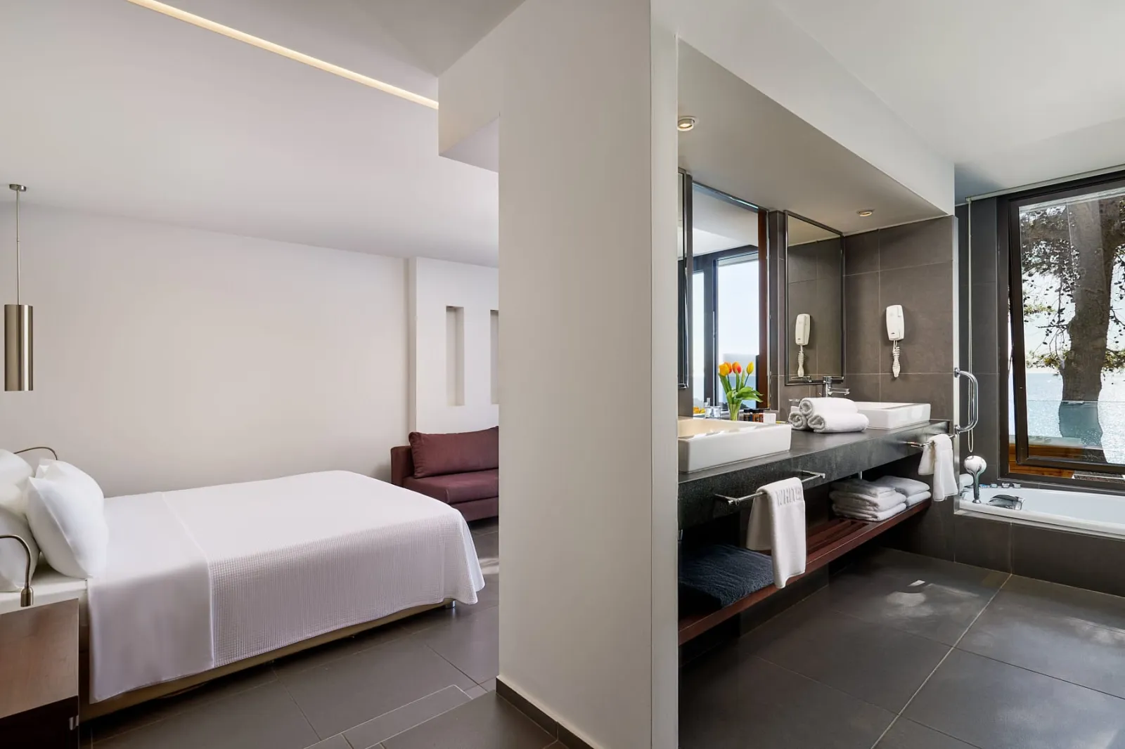 Junior Suite Sea Front Spa