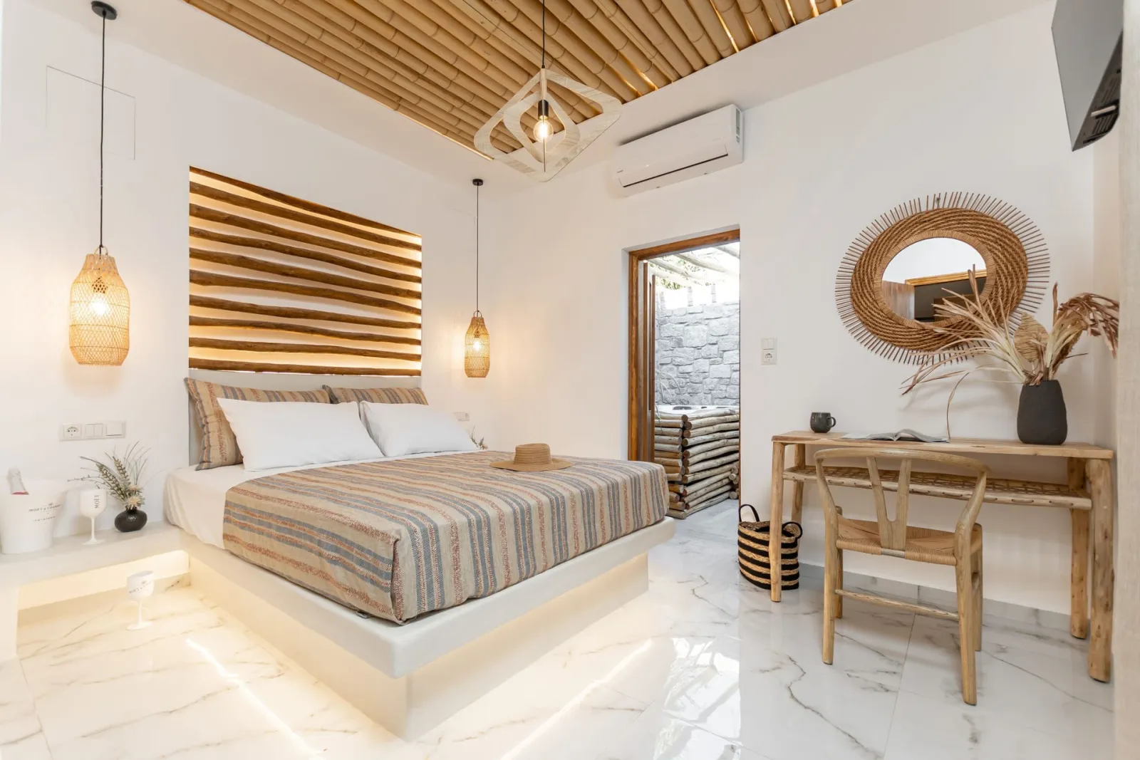 Serenity Villa with Private Jacuzzi
