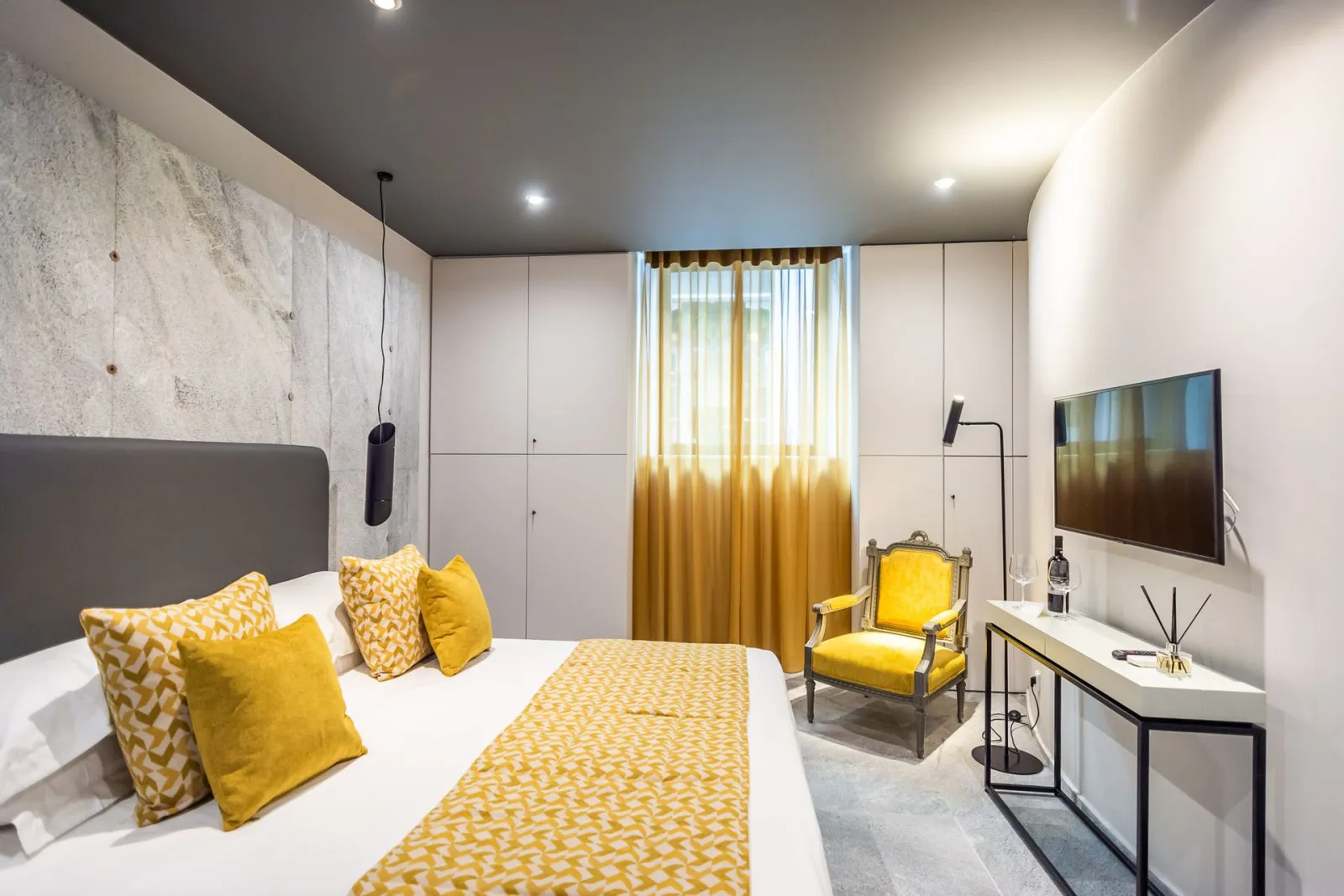 Deluxe Double Rooms