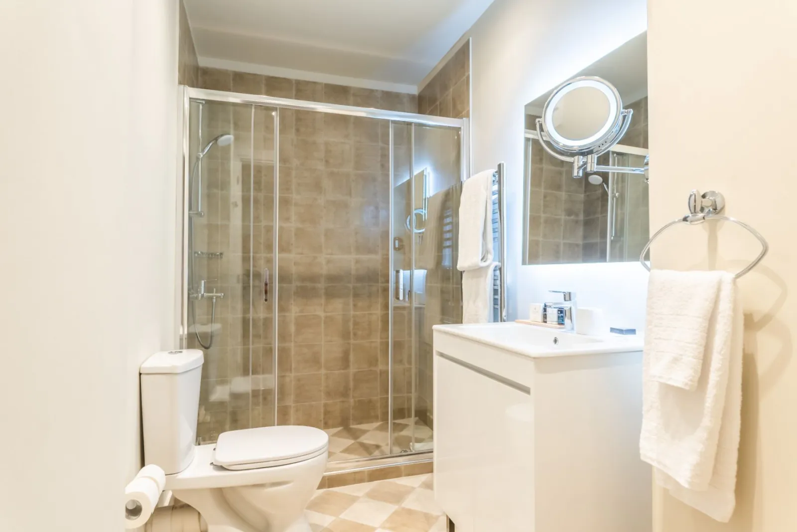Junior Suites