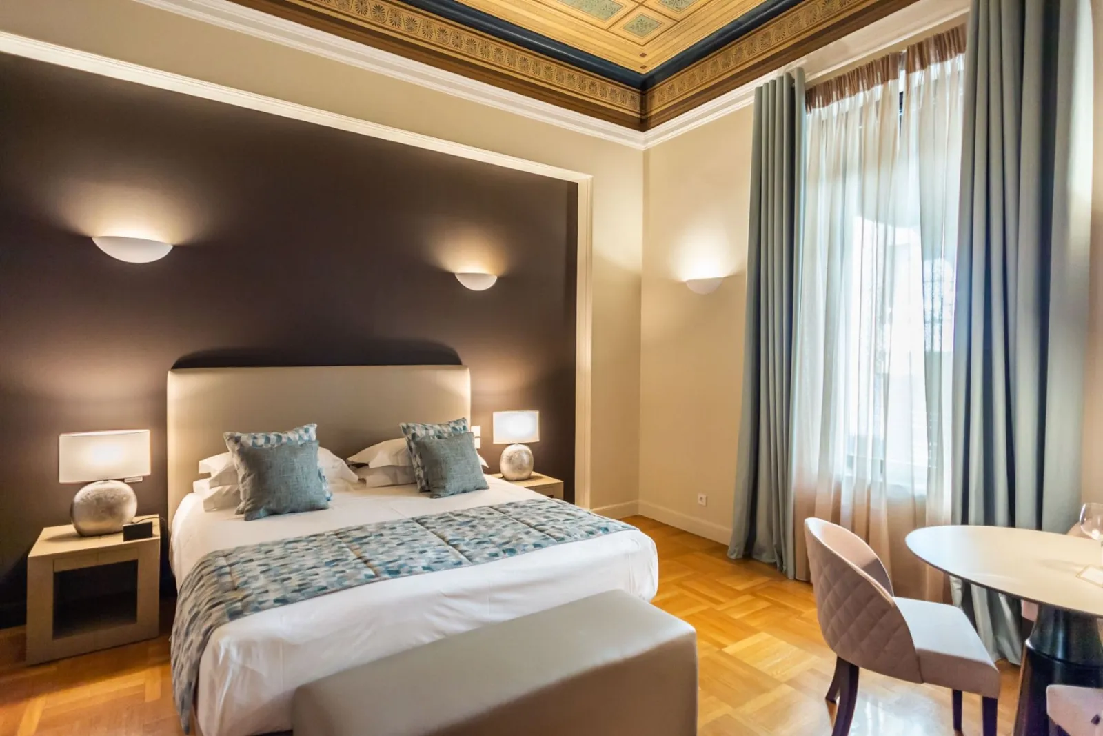 Superior Suites