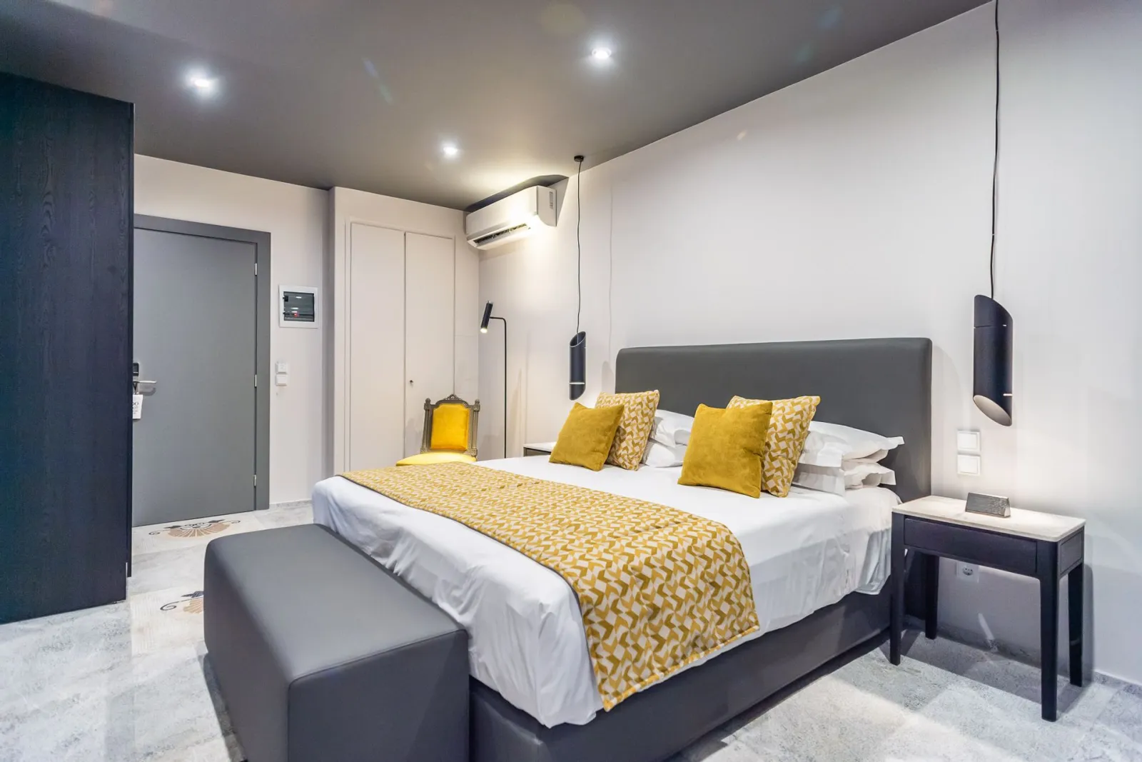 Junior Suite with Terrace