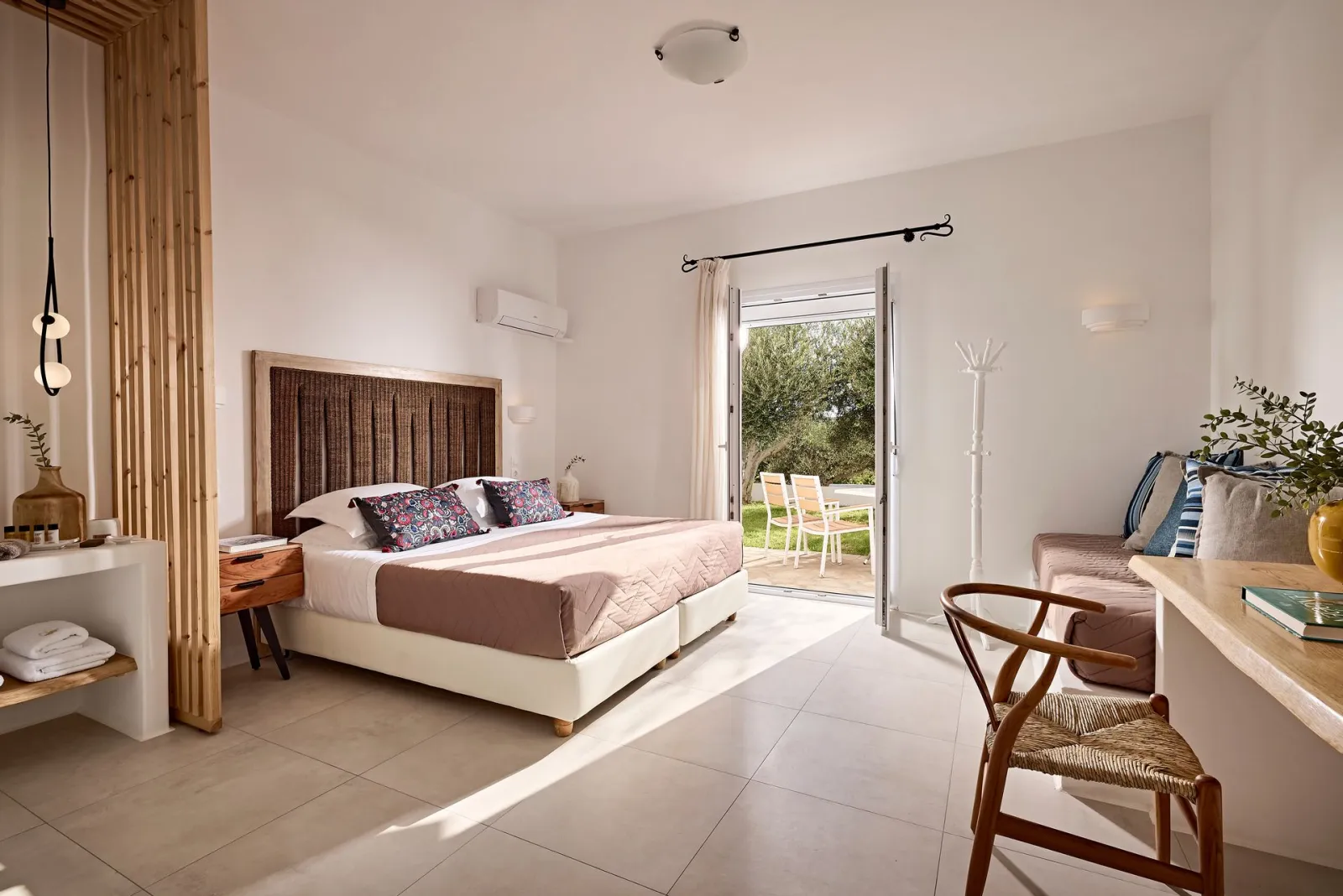 Triple Room with Garden View