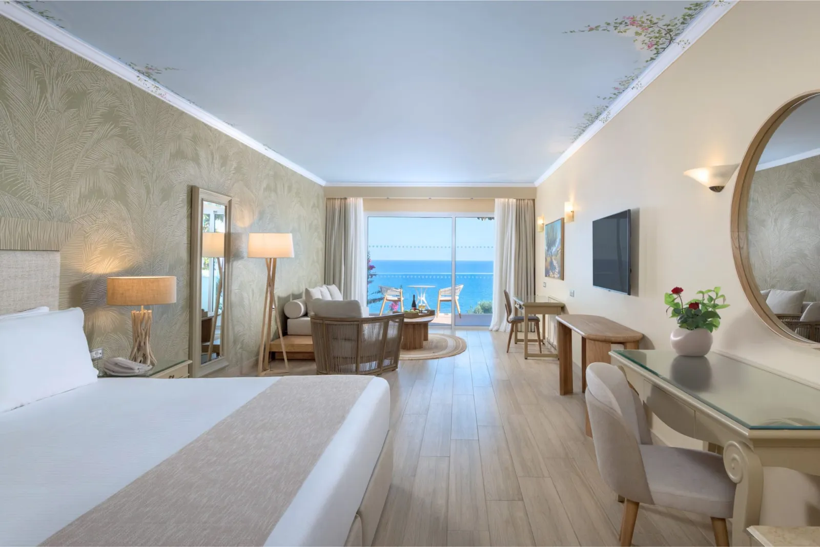 Deluxe Junior Suite Sea View