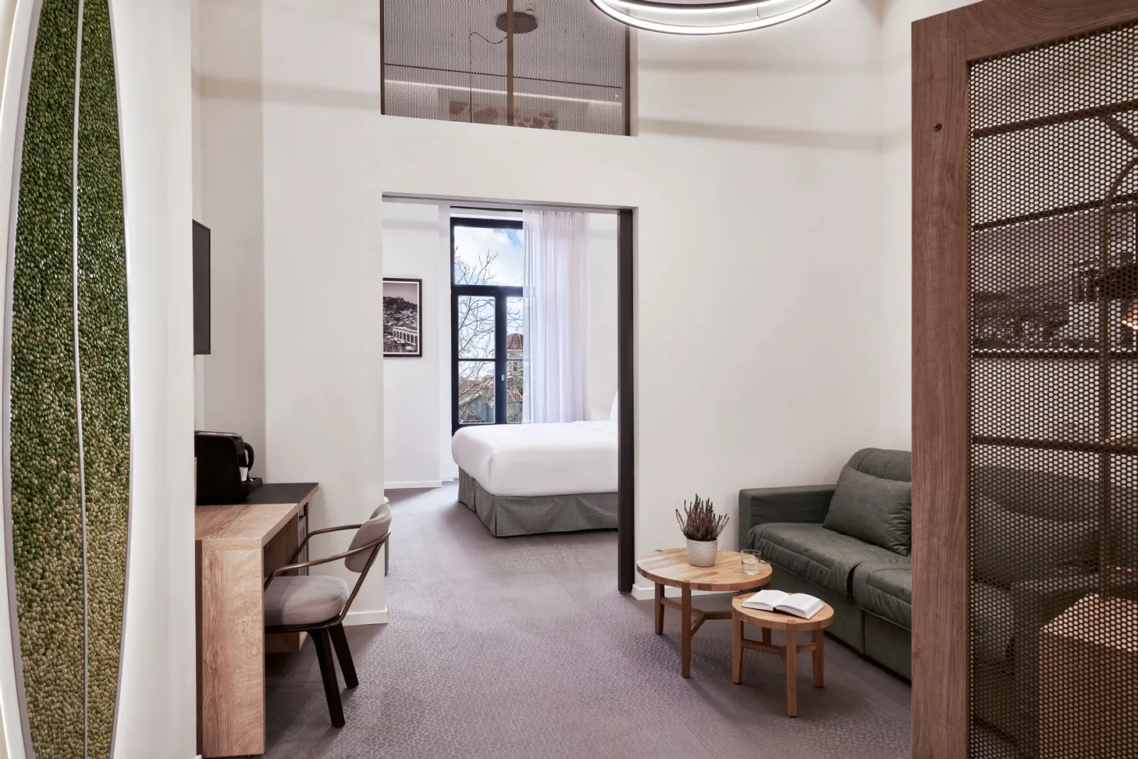 Premium Suite