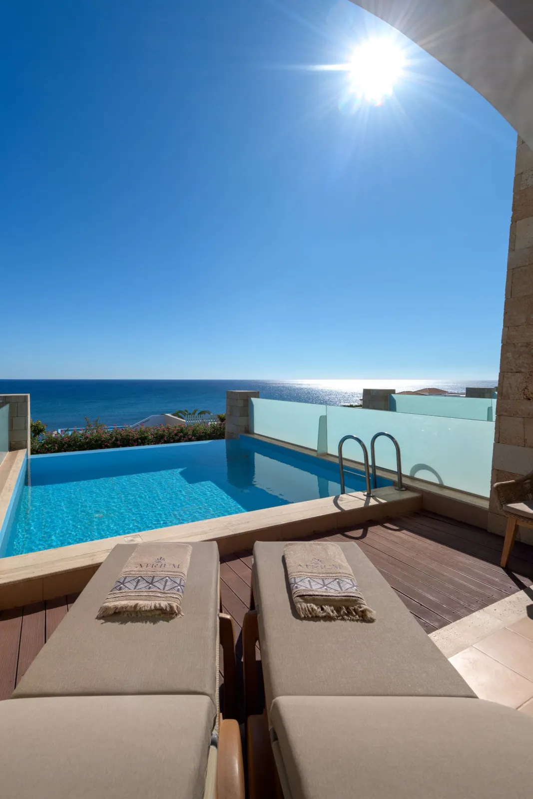 Deluxe Sea View Room with Personal Pool