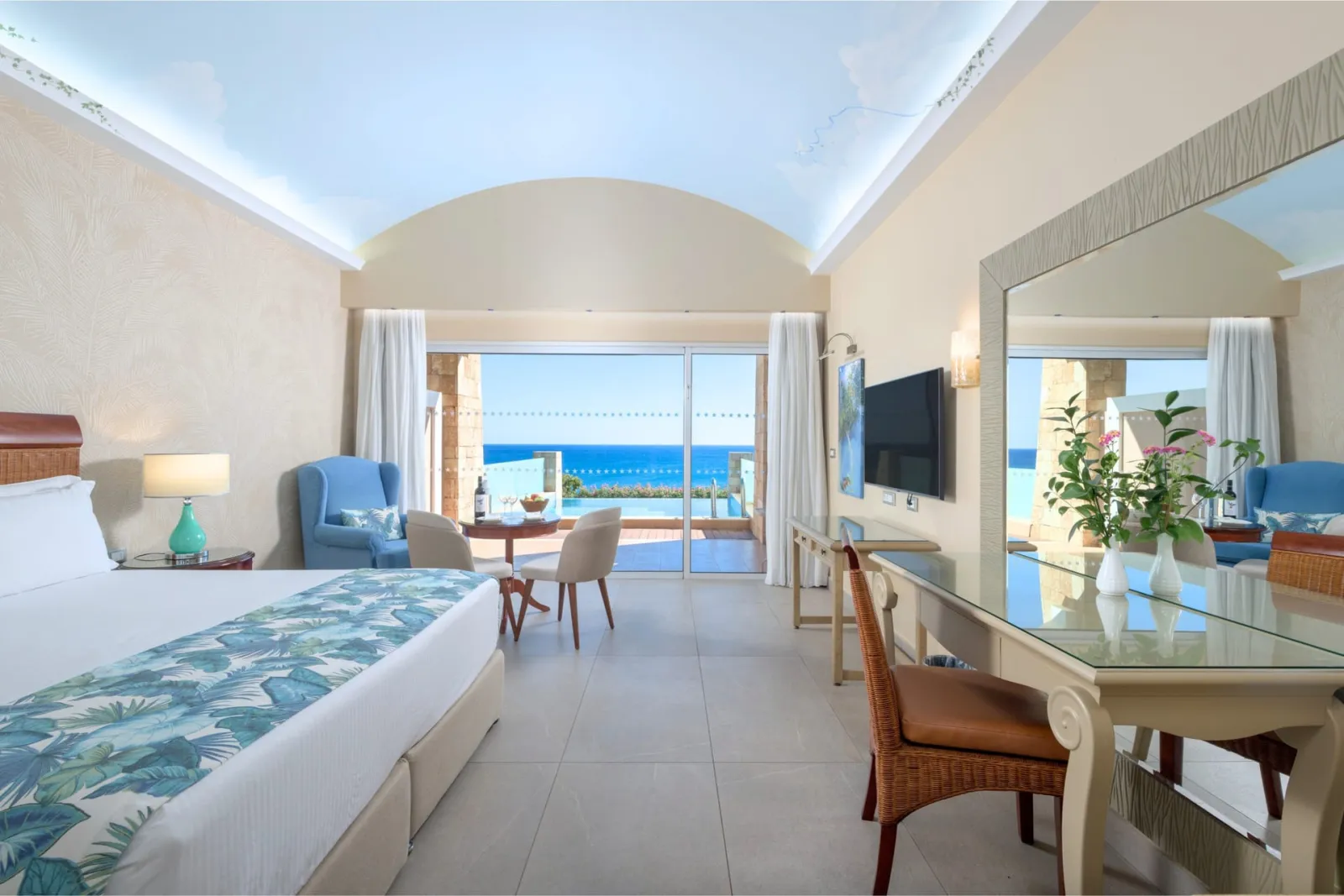 Deluxe Sea View Room with Personal Pool