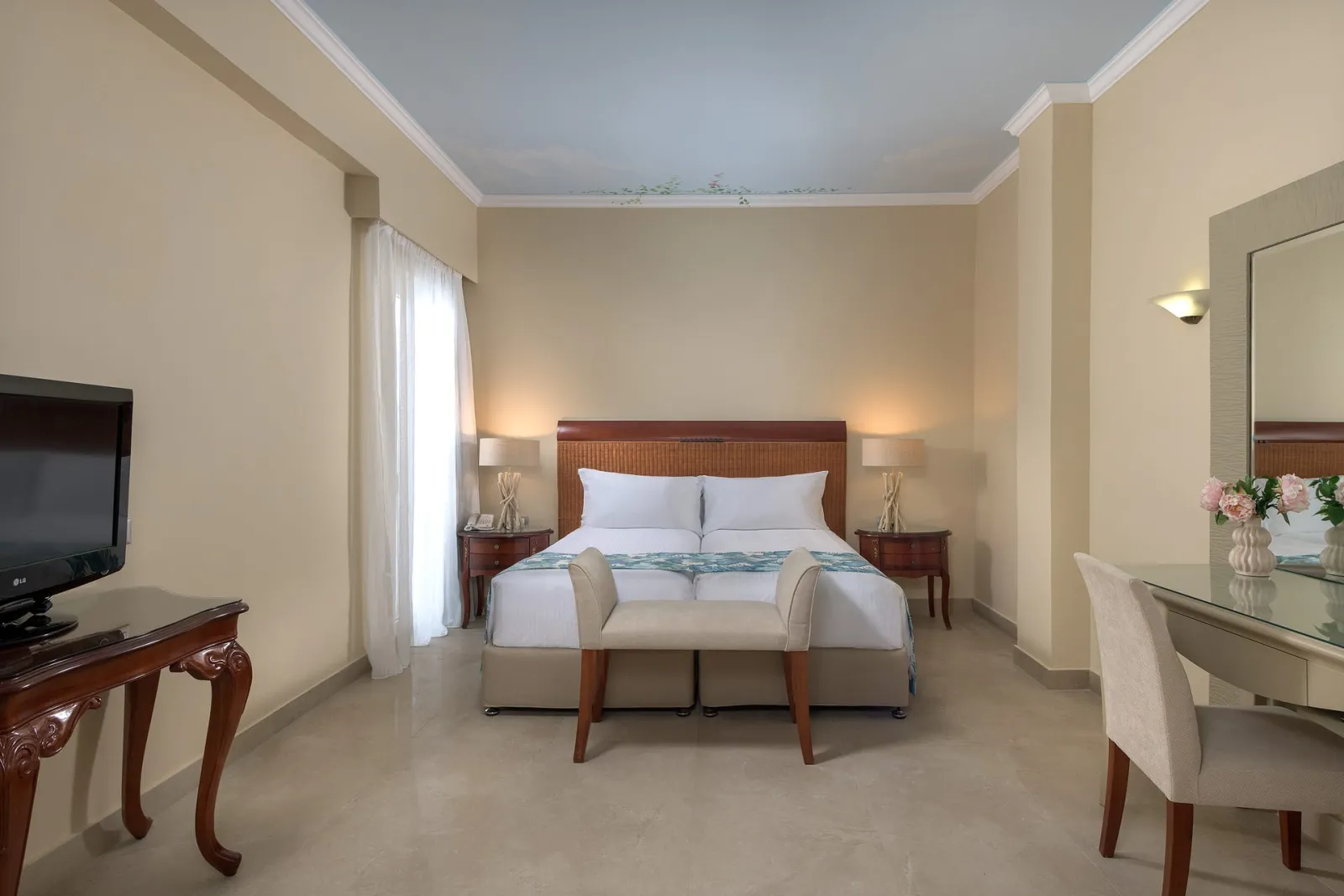Platinum Beach Family Suite Sea View with Personal Pool Signature Collection