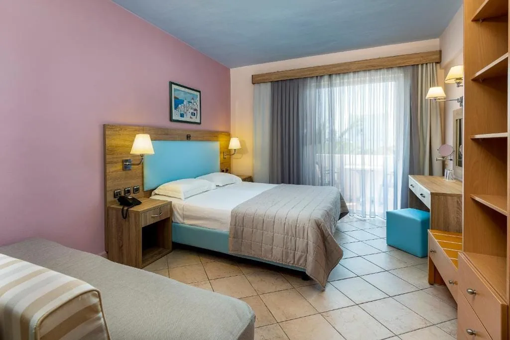 Standard Room with Garden view